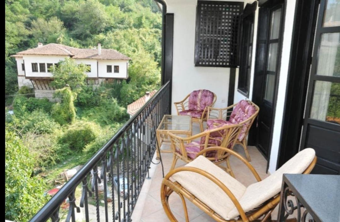 Hotel свети никола Melnik (Blagoevgrad)